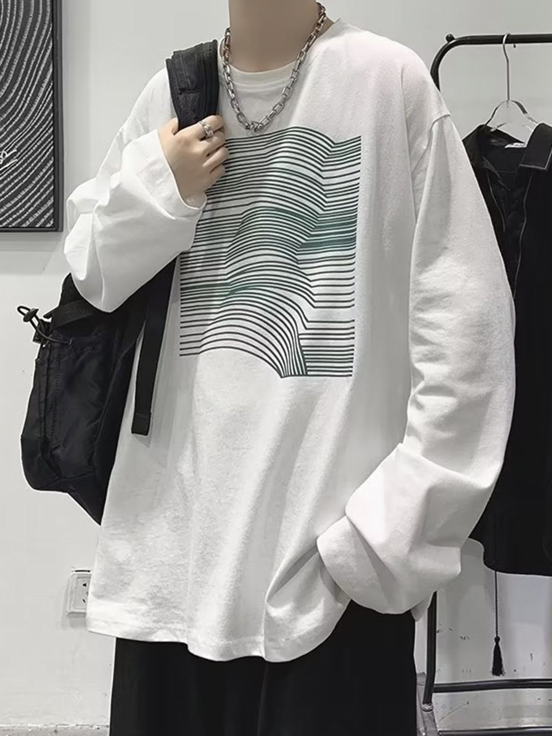 

HERE&NOW Men Graphic Printed Round Neck Oversized T-shirt, White