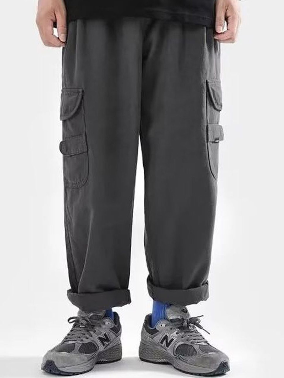 

StyleCast x Revolte Men Loose Fit Pleated Chinos Trousers, Grey