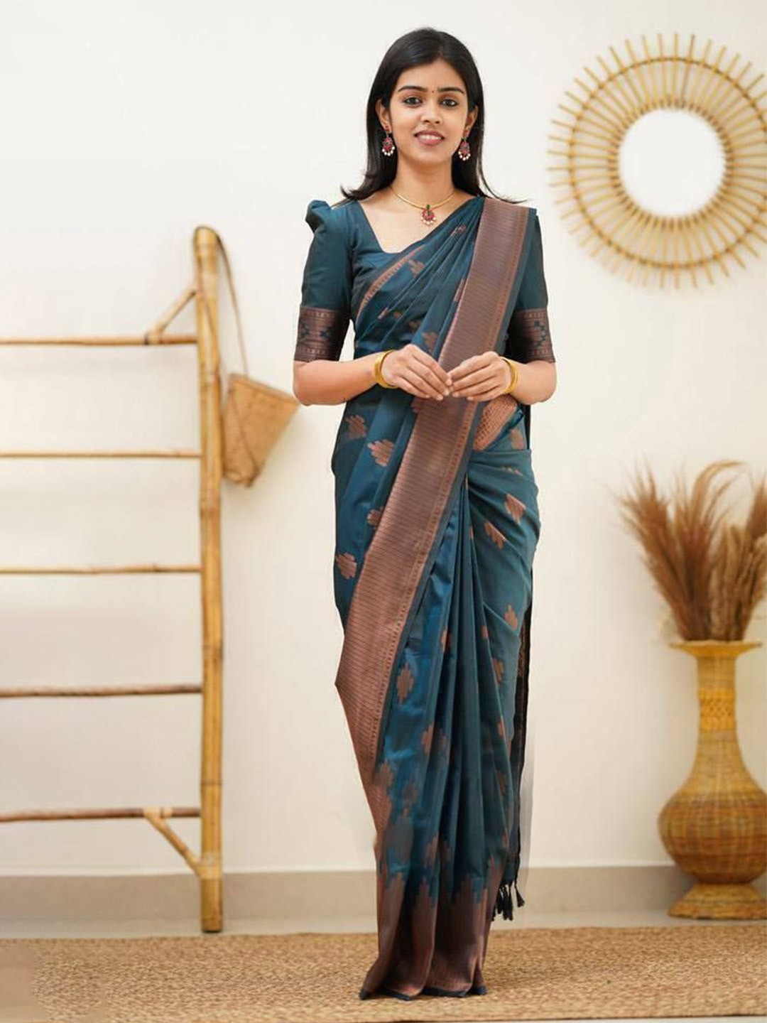 

bansari textiles Woven Design Zari Banarasi Saree, Blue