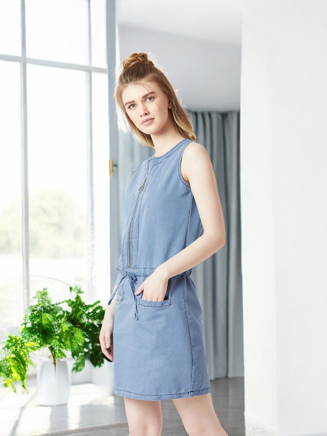 

The Roadster Lifestyle Co Denim Round Neck Sleeveless Mini Shift Dress, Blue