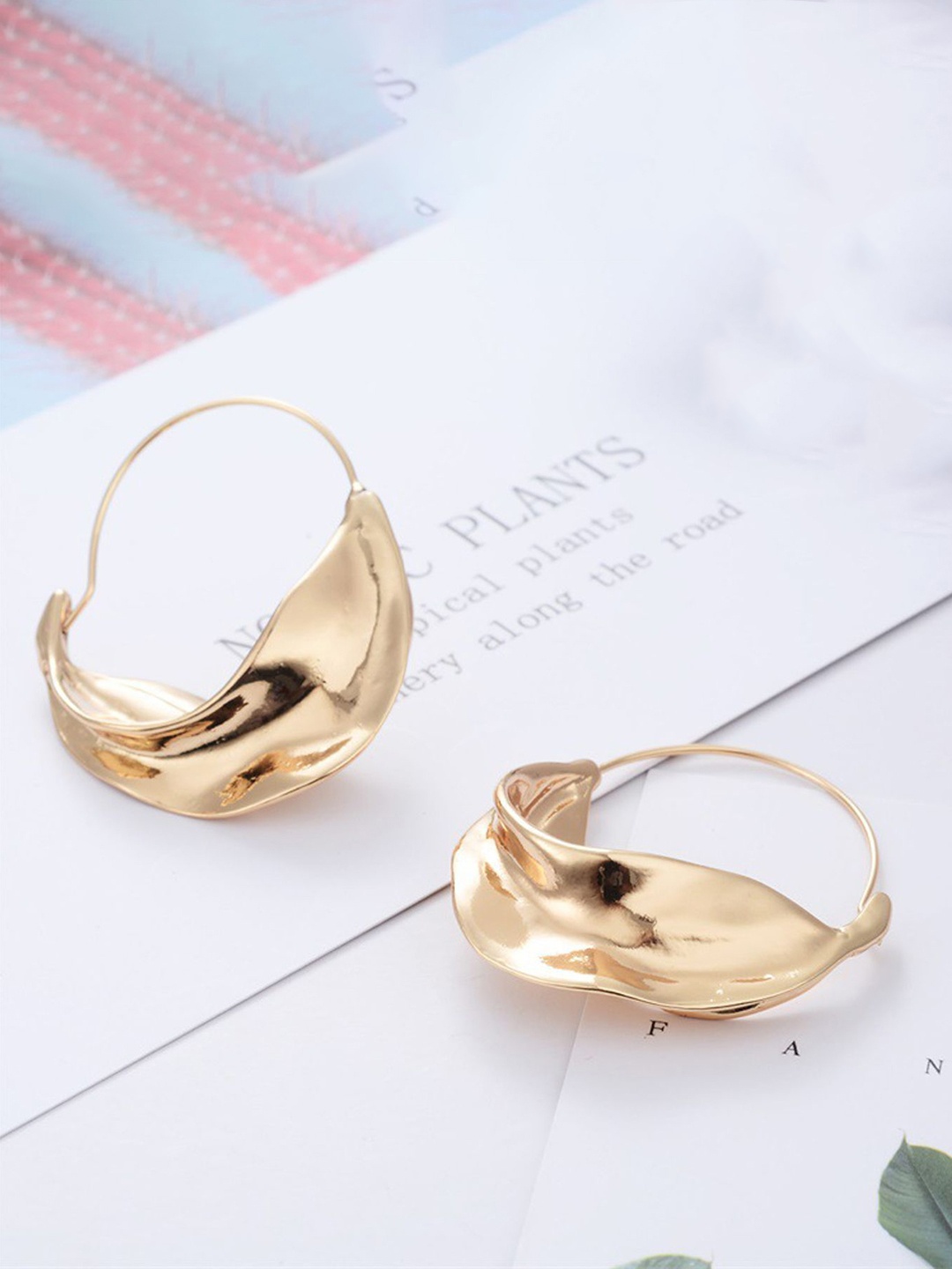 

Just Lil Things Gold-Plated Contemporary Hoop Earrings