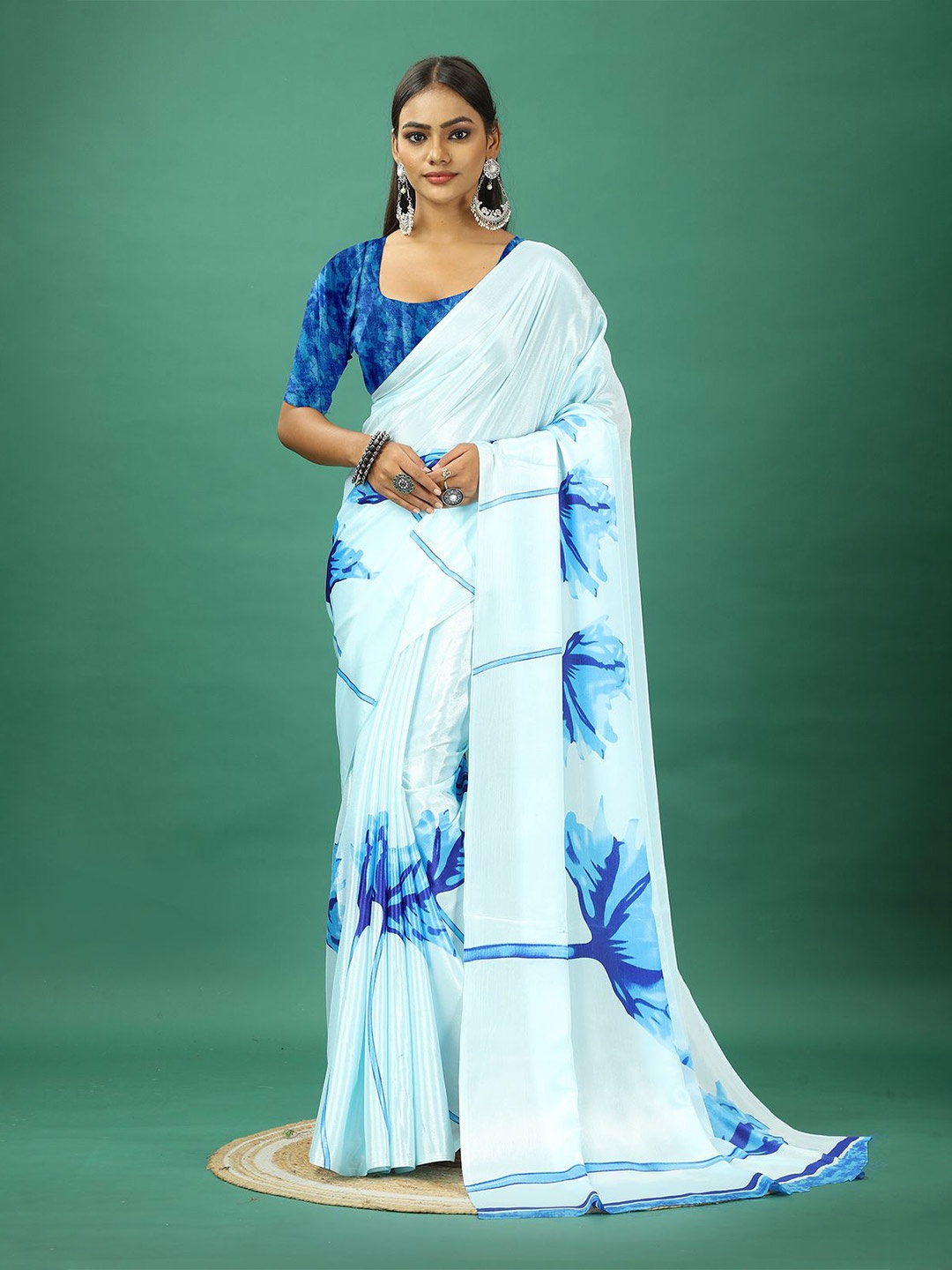 

A.V.M. SILK MILLS Floral Printed Pure Crepe Saree, White