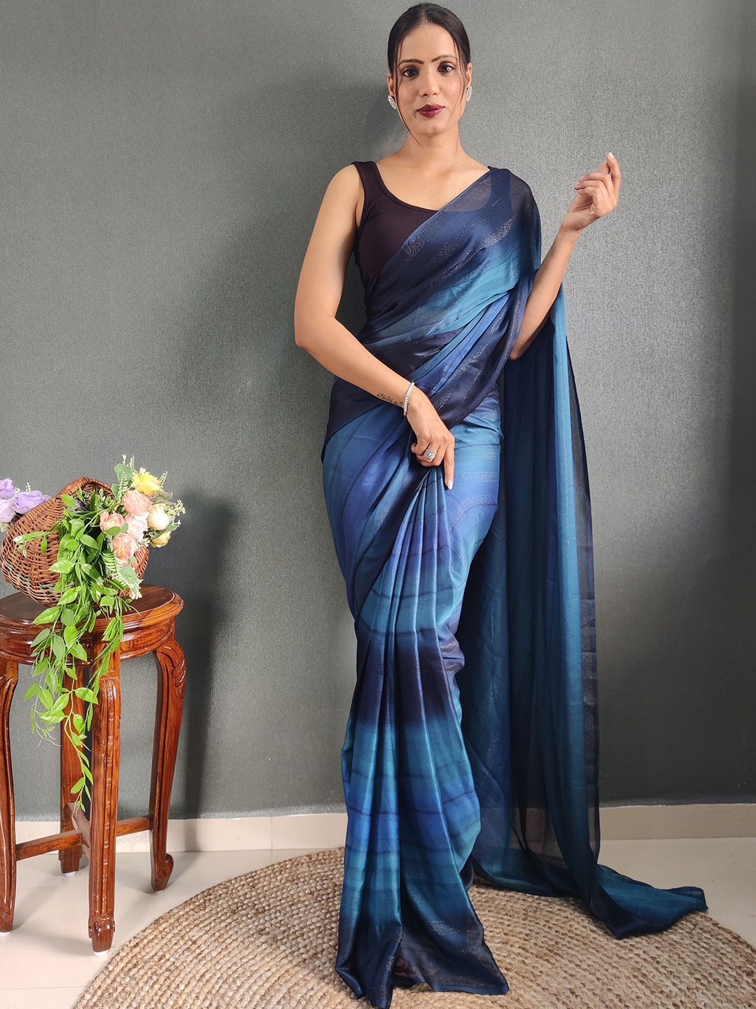 

bansari textiles Colourblocked Striped Pure Silk Saree, Blue