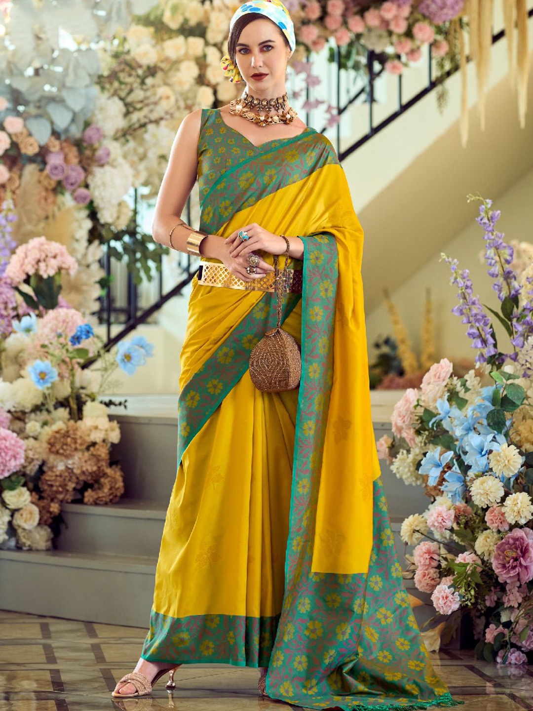 

Mitera Floral Printed Ikat Saree, Yellow