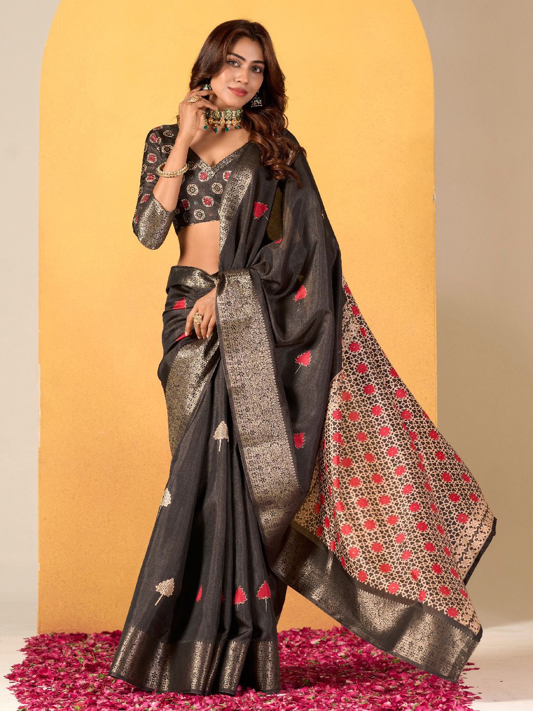 

Mitera Foil Printed Zari Saree, Black