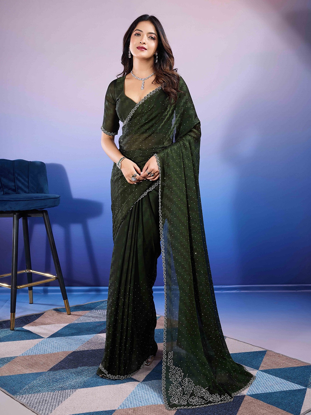 

Blissta Embellished Beads and Stones Poly Chiffon Saree, Green