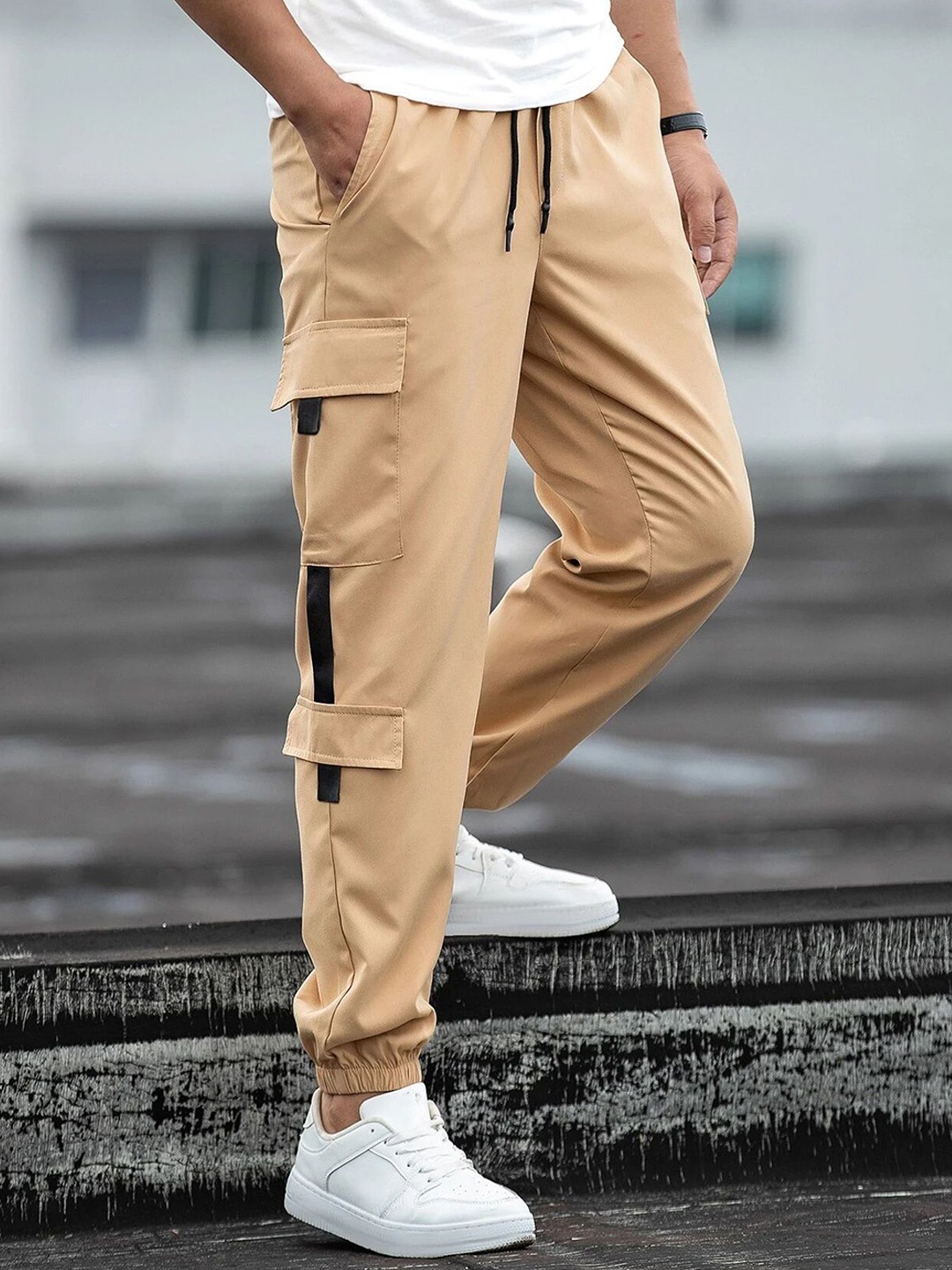 

StyleCast x Revolte Men Pleated Cargos Trousers, Khaki