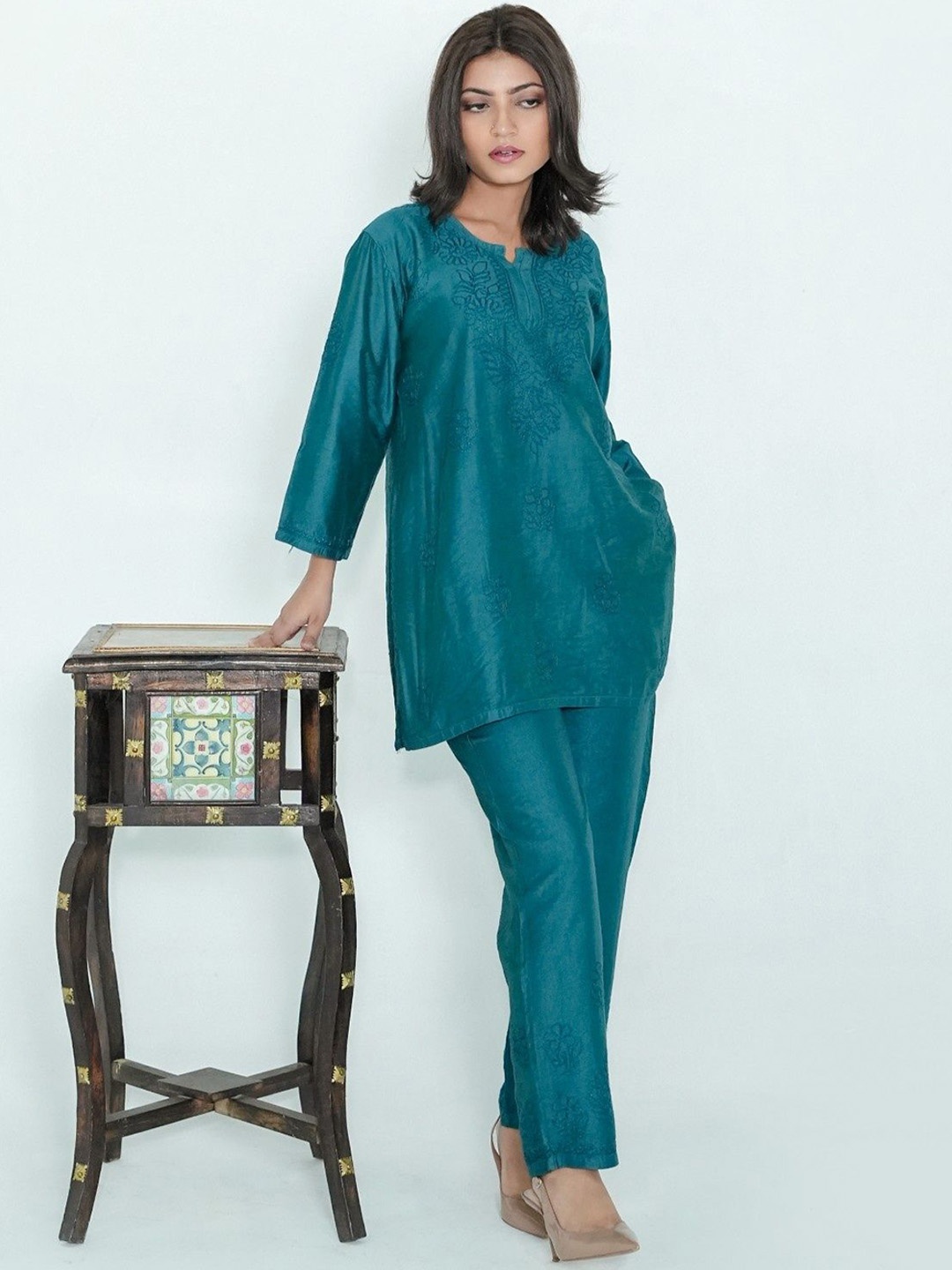 

Ethnic Threads Floral Embroidered Chanderi Silk Tunic With Trouser, Teal