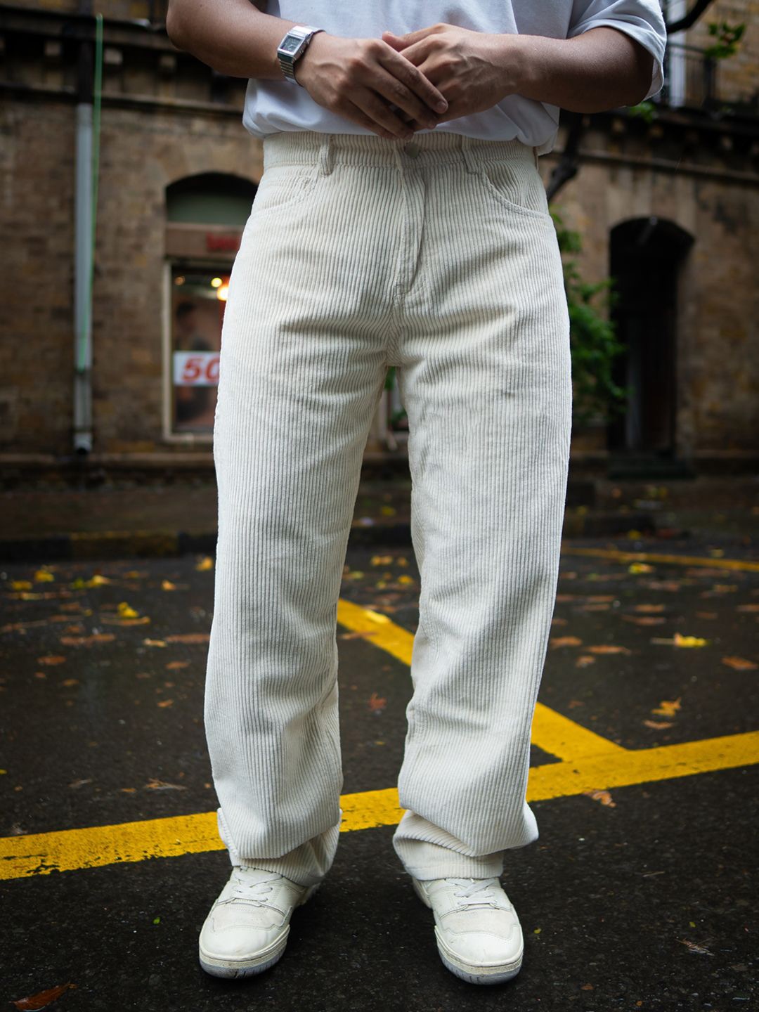 

Powerlook Men Off White Baggy Fit Corduroy Pant