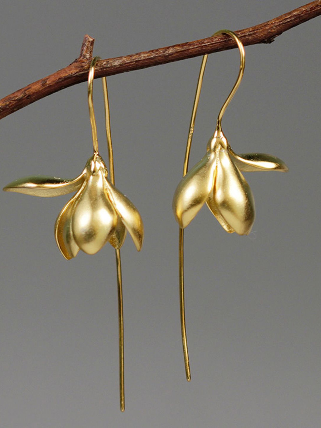 

Just Lil Things Gold-Plated Floral Shaped Drop Earrings