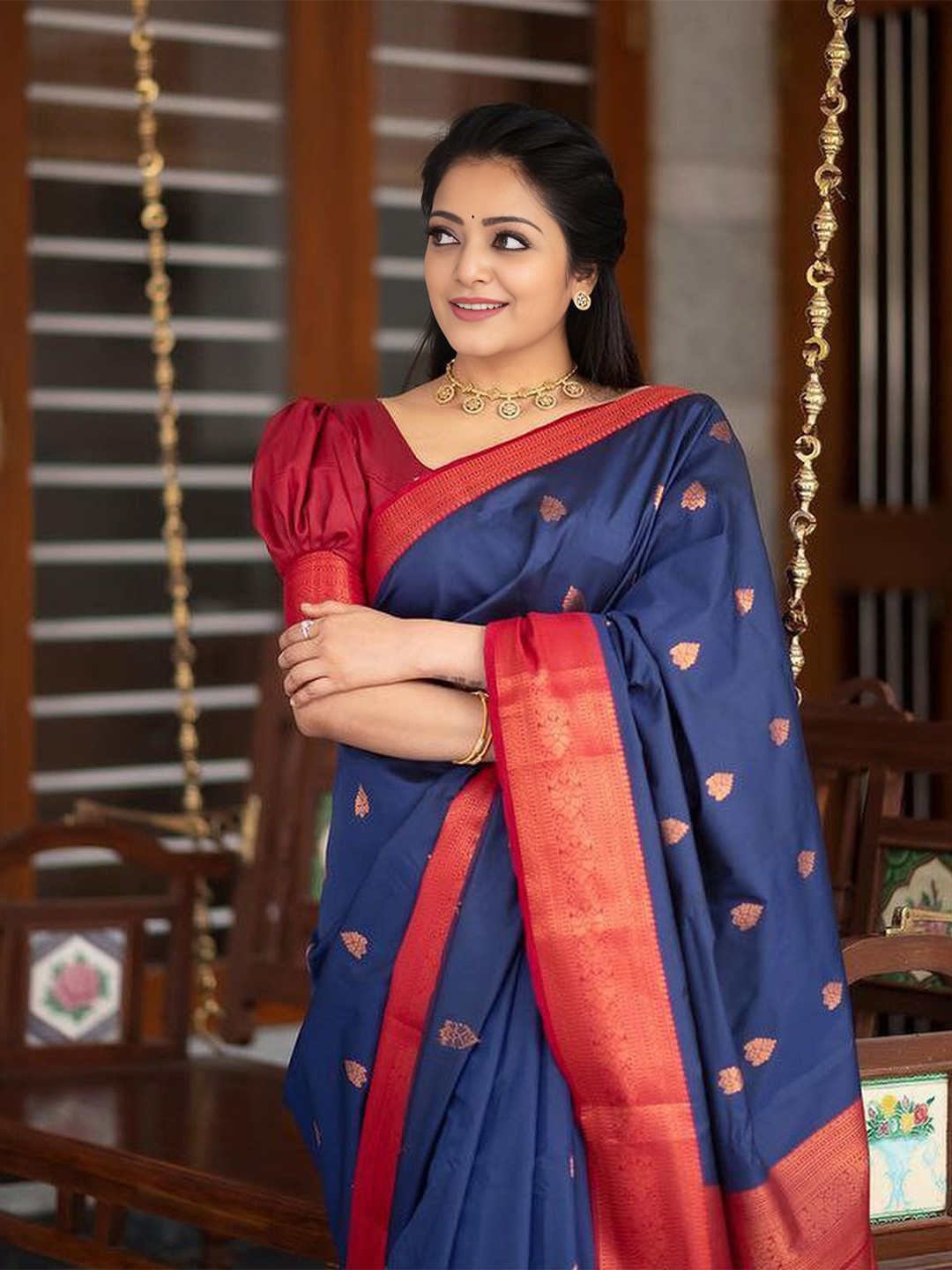 

bansari textiles Woven Design Zari Pure Cotton Kanjeevaram Saree, Blue