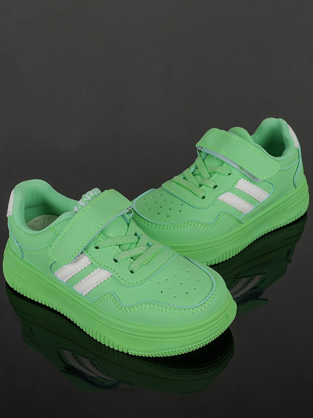 

Happy Feet Kids Striped Sneakers, Green