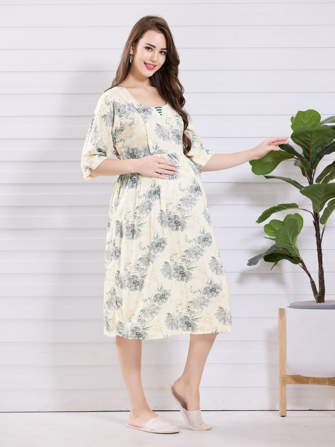 

Arela Printed Nightdress, Cream