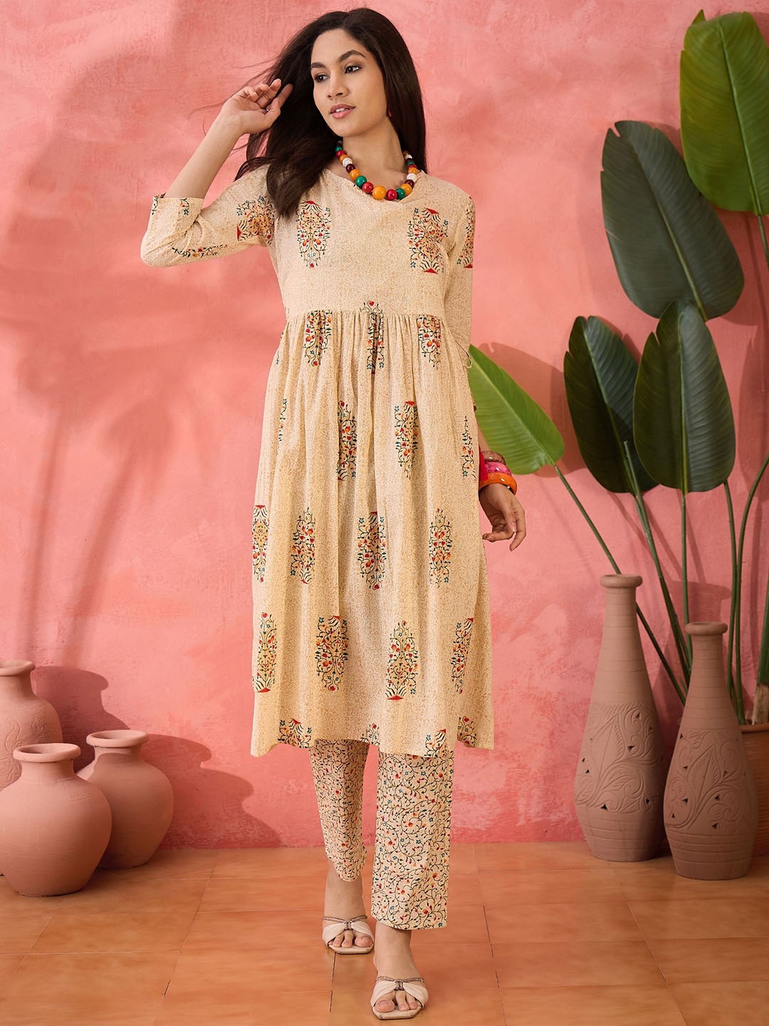 

Sangria Off White Floral Printed Pleated Pure Cotton Anarkali Kurta With Trousers