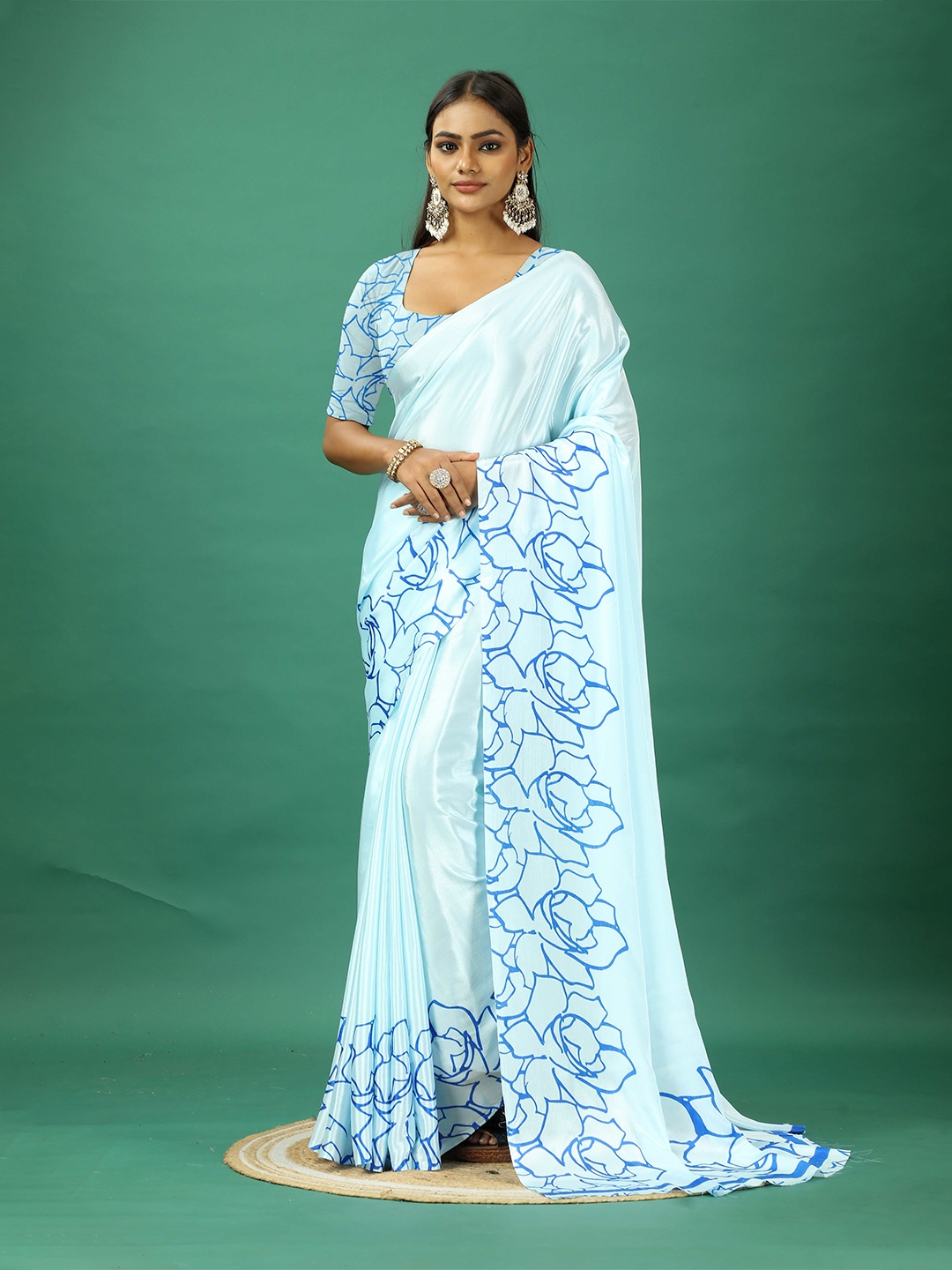 

A.V.M. SILK MILLS Floral Printed Pure Crepe Saree, Blue