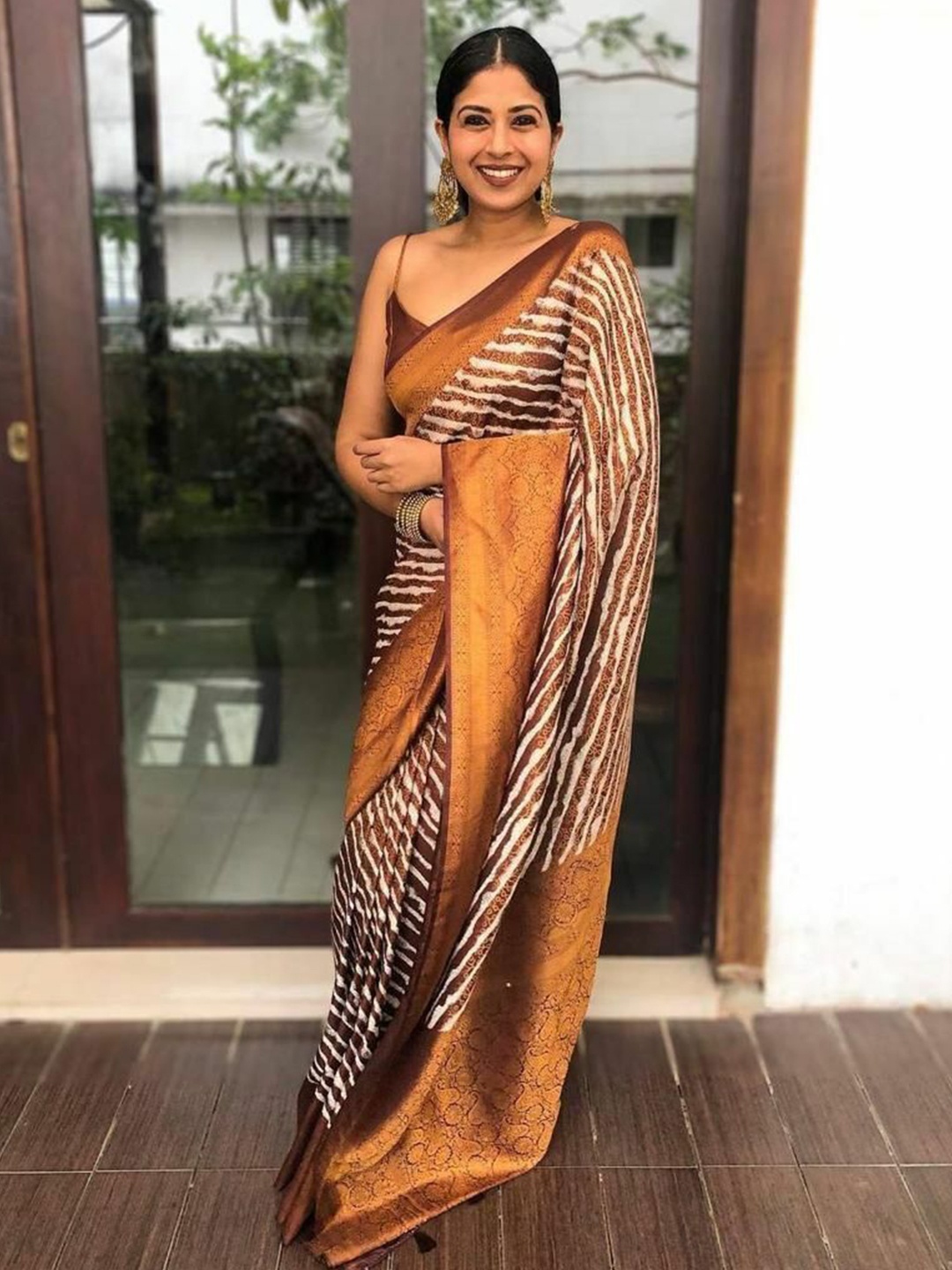 

bansari textiles Woven Design Zari Leheriya Saree, Brown
