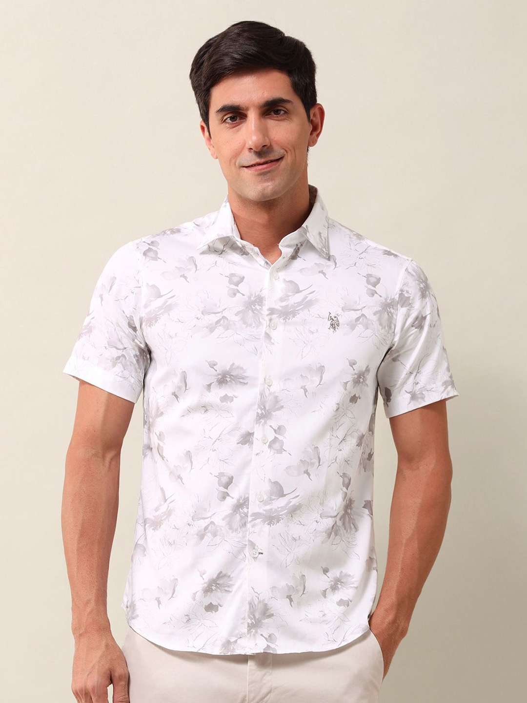 

U.S. Polo Assn. Men Classic Tailored Fit Floral Opaque Printed Casual Shirt, White