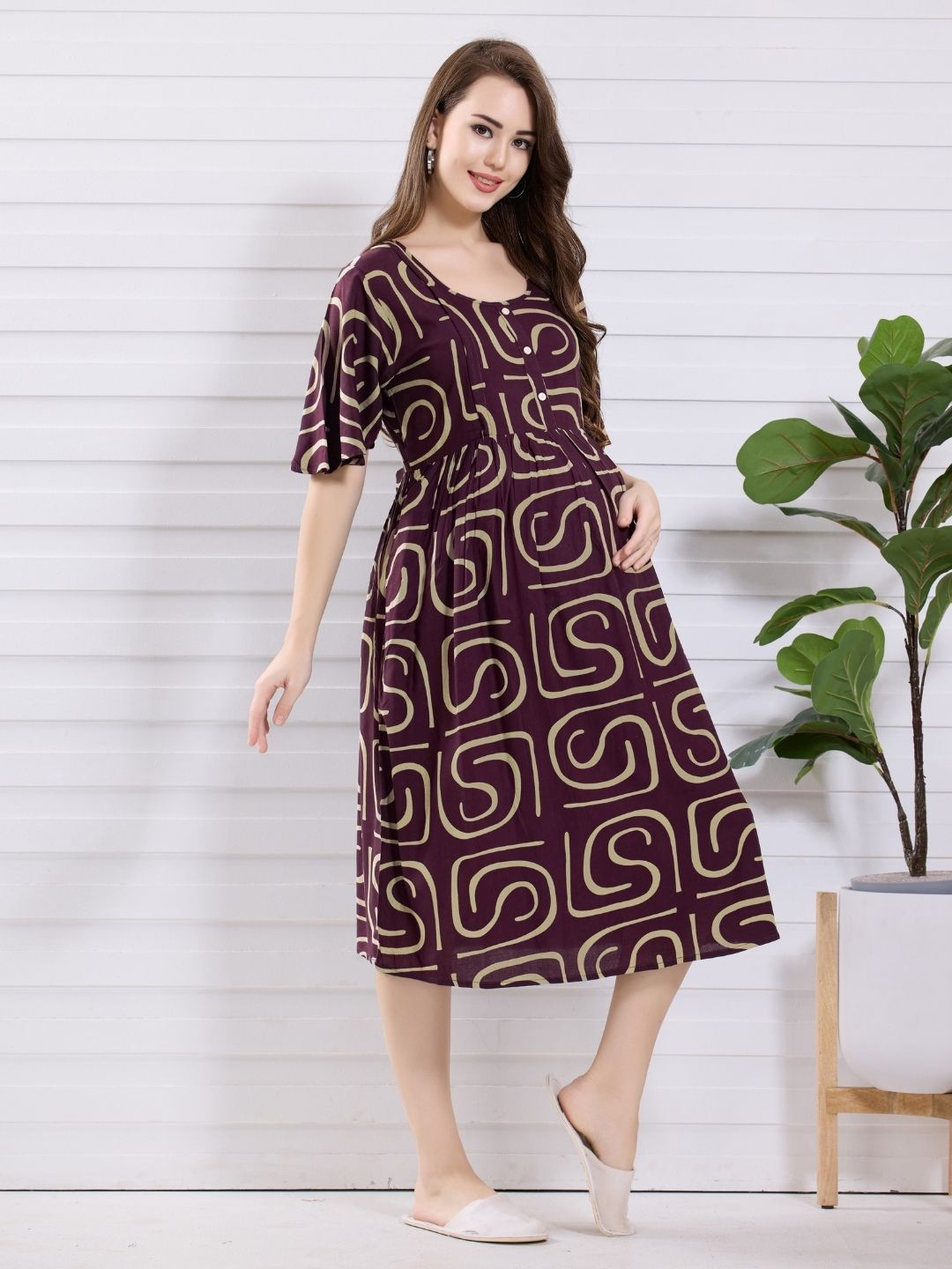 

Arela Printed Nightdress, Purple