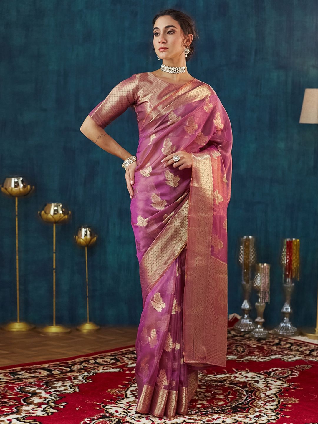 

Satrani Woven Design Tissue Saree, Pink