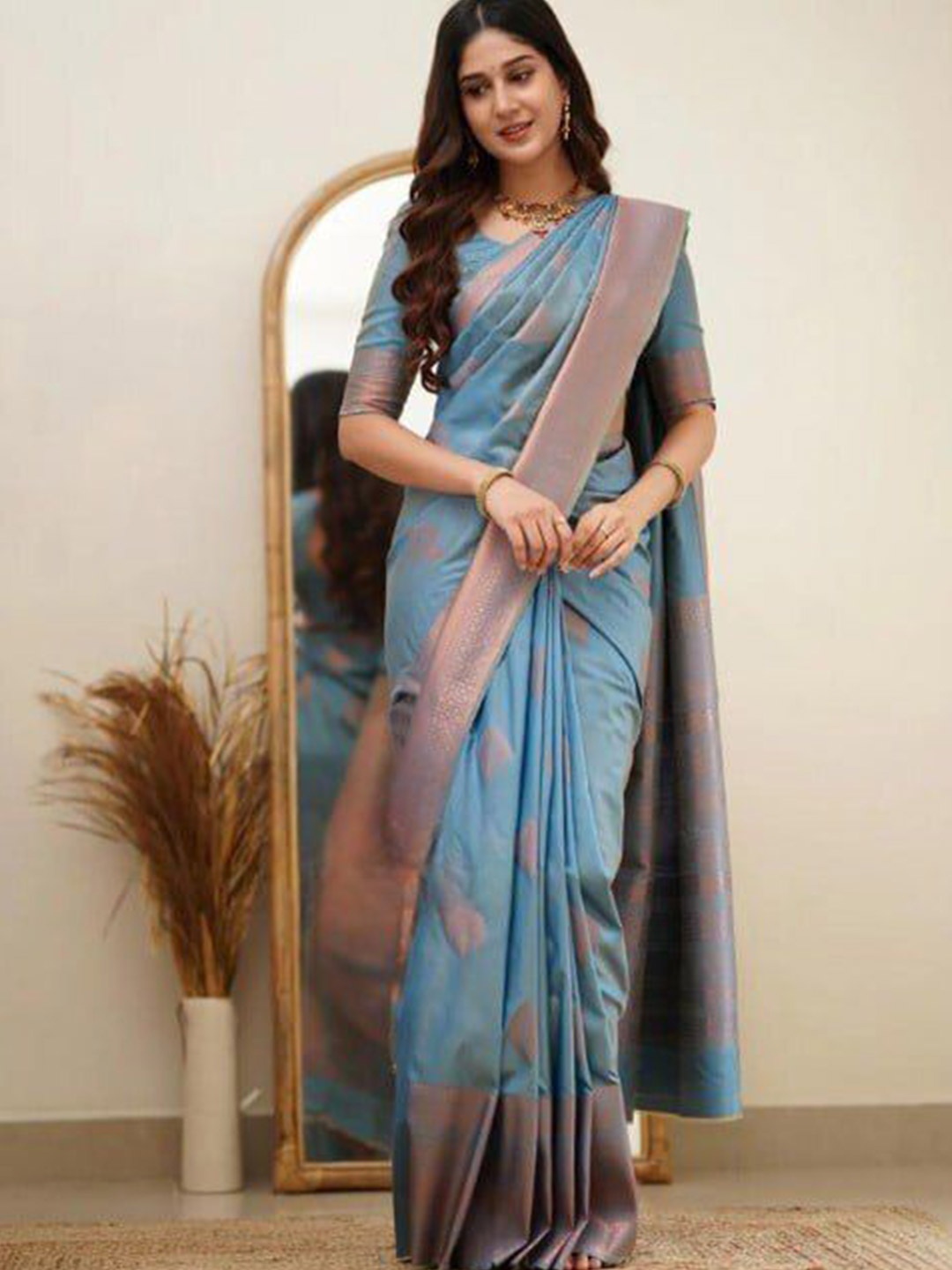 

bansari textiles Woven Design Zari Kanjeevaram Saree, Grey