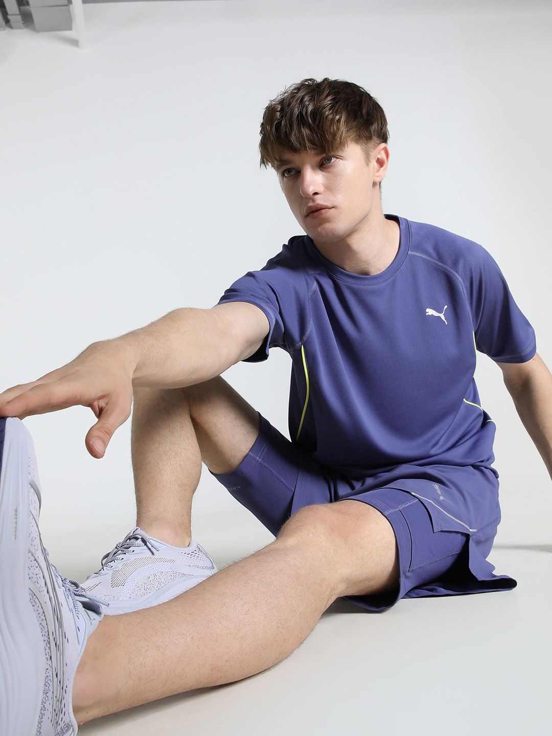 

Puma Men Velocity Short Sleeve Running T-Shirt, Purple