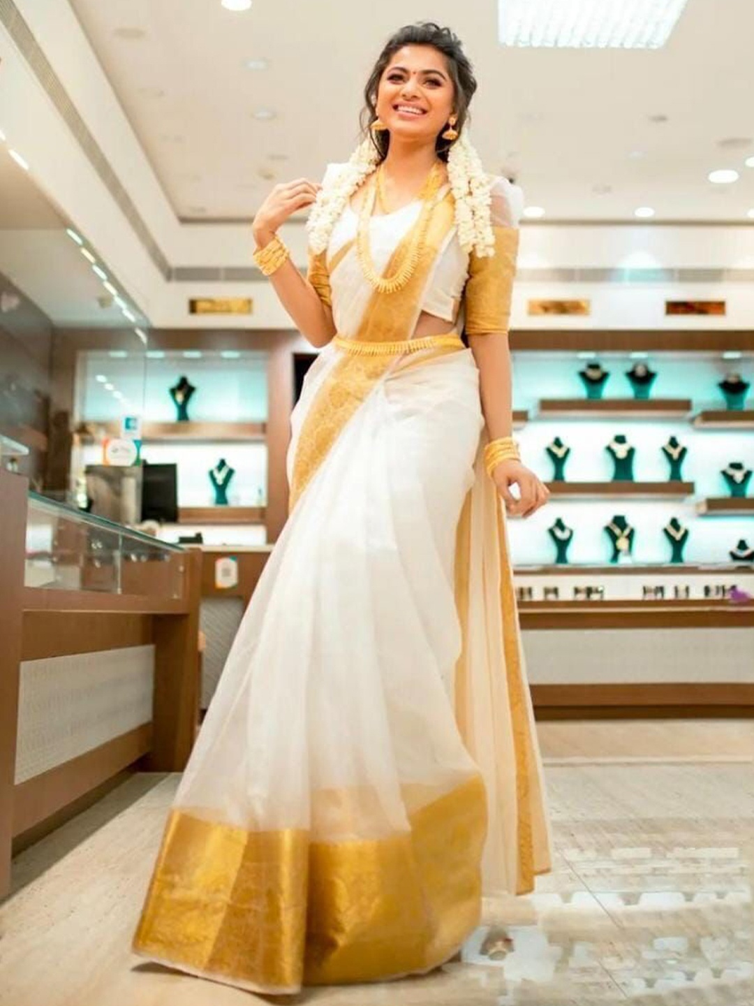 

bansari textiles Zari Pure Silk Kota Saree, White