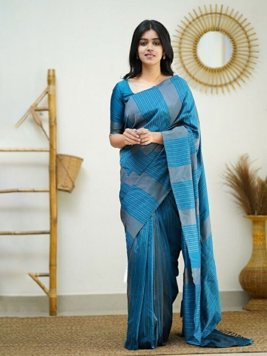 

bansari textiles Woven Design Banarasi Saree, Blue