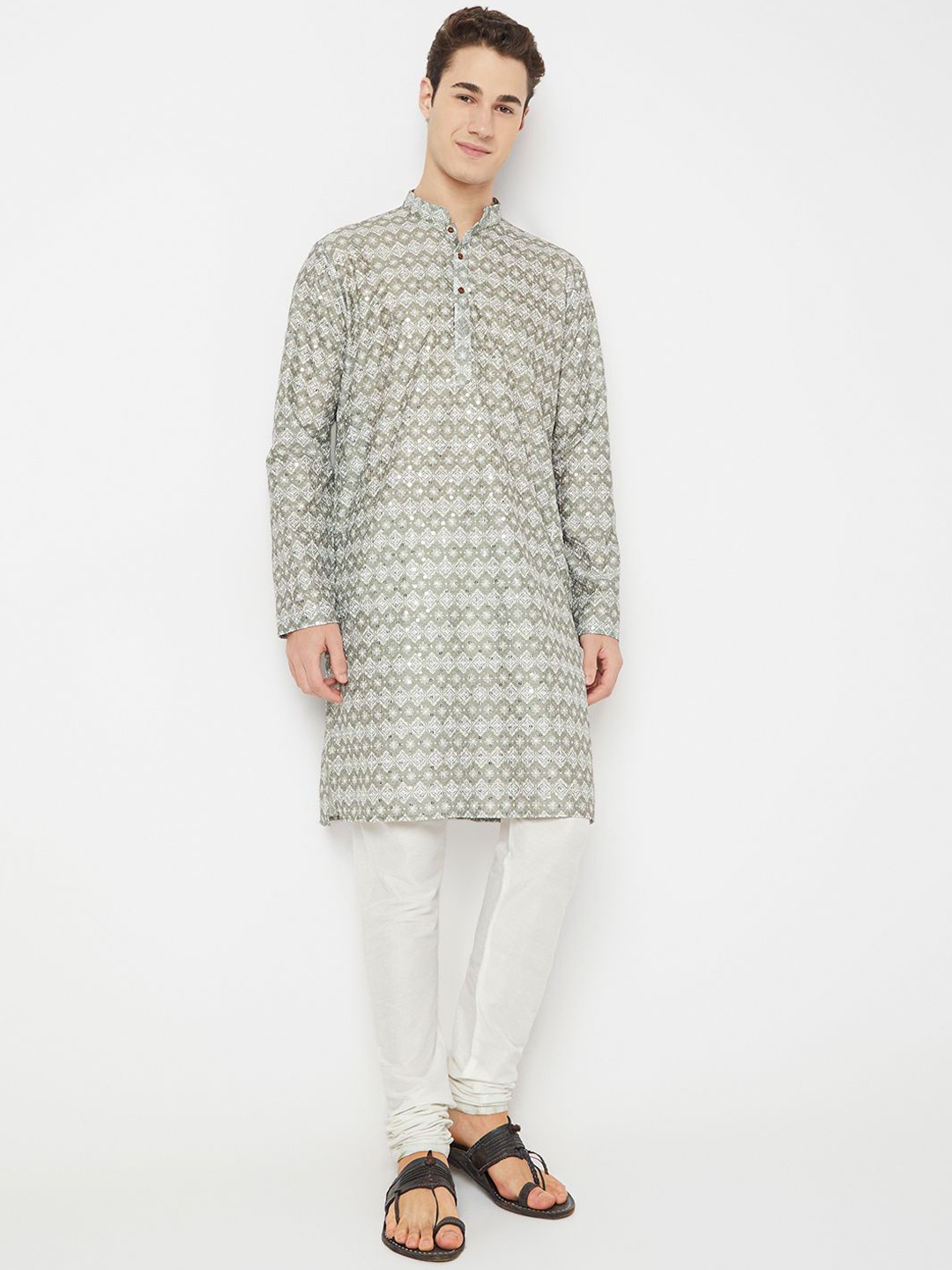 

BELLAZO Ethnic Motifs Printed Sequinned Mandarin Collar Straight Kurta, Green
