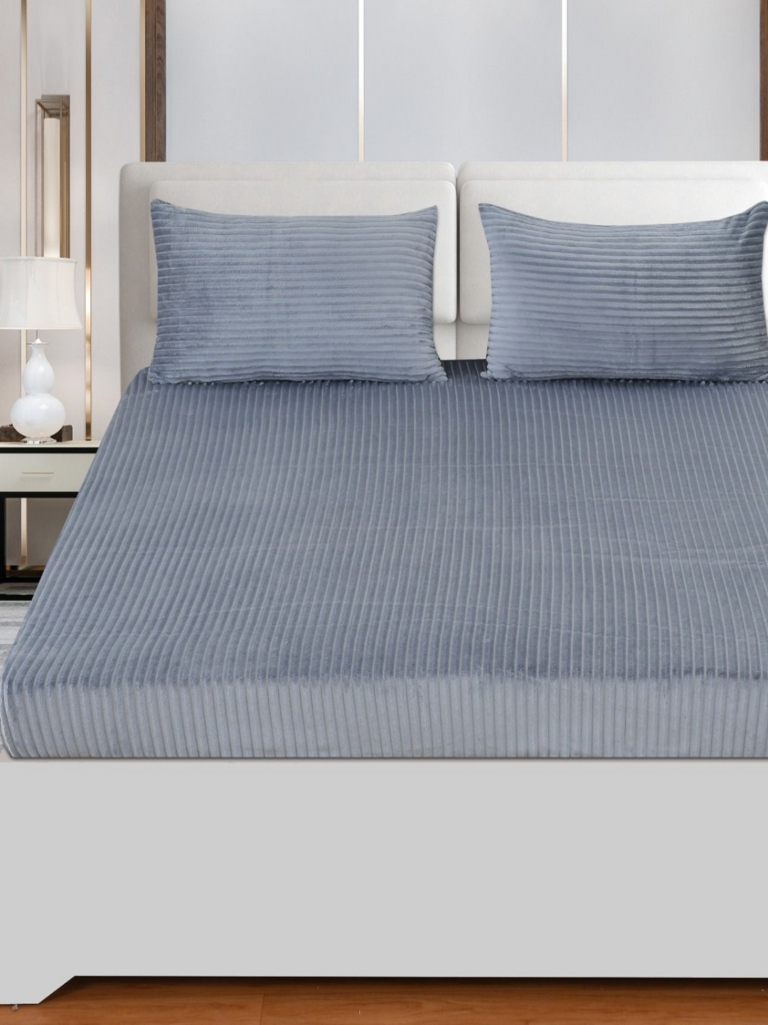 

BLUEDOT Flano Grey Striped 300 TC Wool King Bedsheet Set 1.98 m x 1.82 m