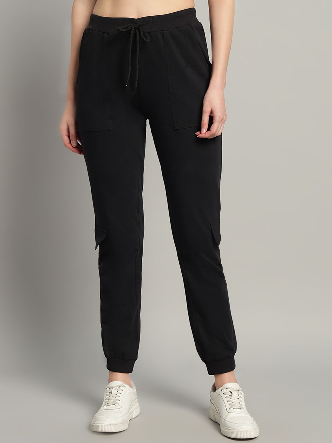 

GUTI Women Cotton Mid Rise Cargo Joggers, Black