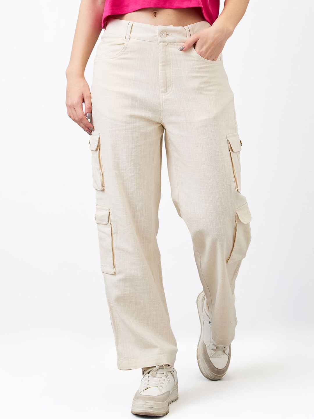 

SPYKAR Women Loose Fit High-Rise Cotton Cargo Trouser, Off white