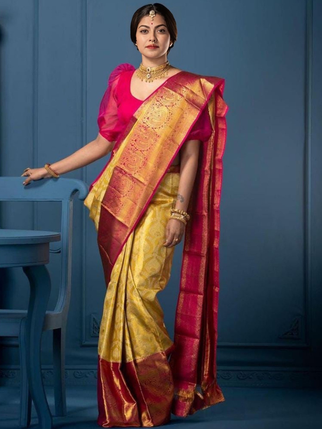 

bansari textiles Woven Design Zari Pure Silk Banarasi Saree, Yellow
