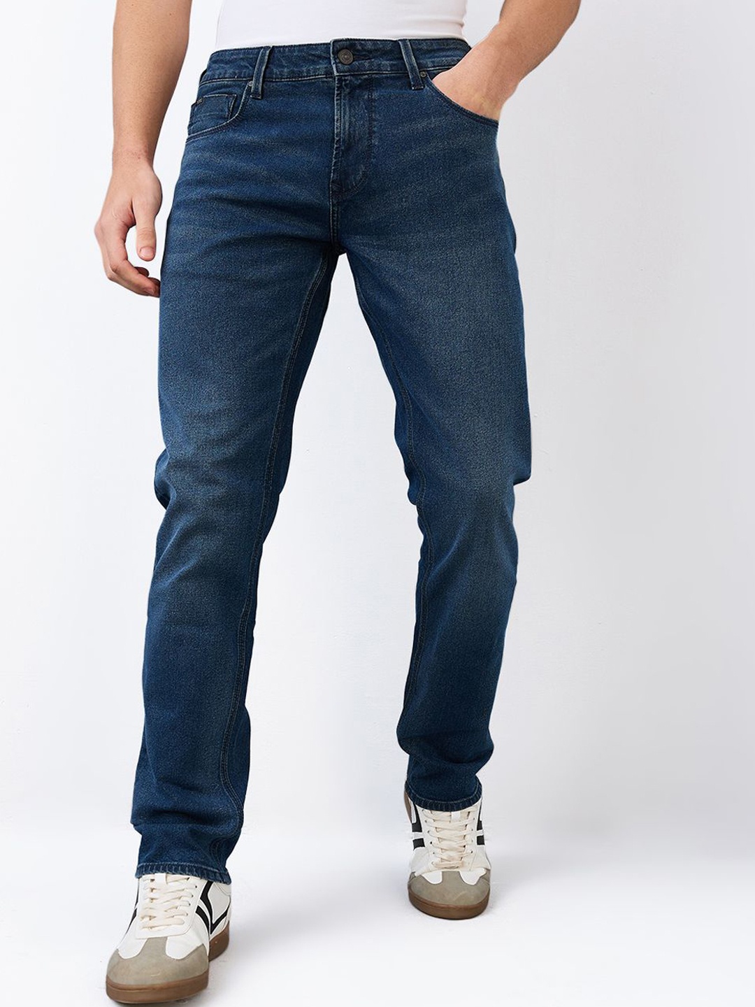 

SPYKAR Men Spykar Men Comfort Fit Mid Rise Cotton Casual Jeans Distress Jeans, Blue