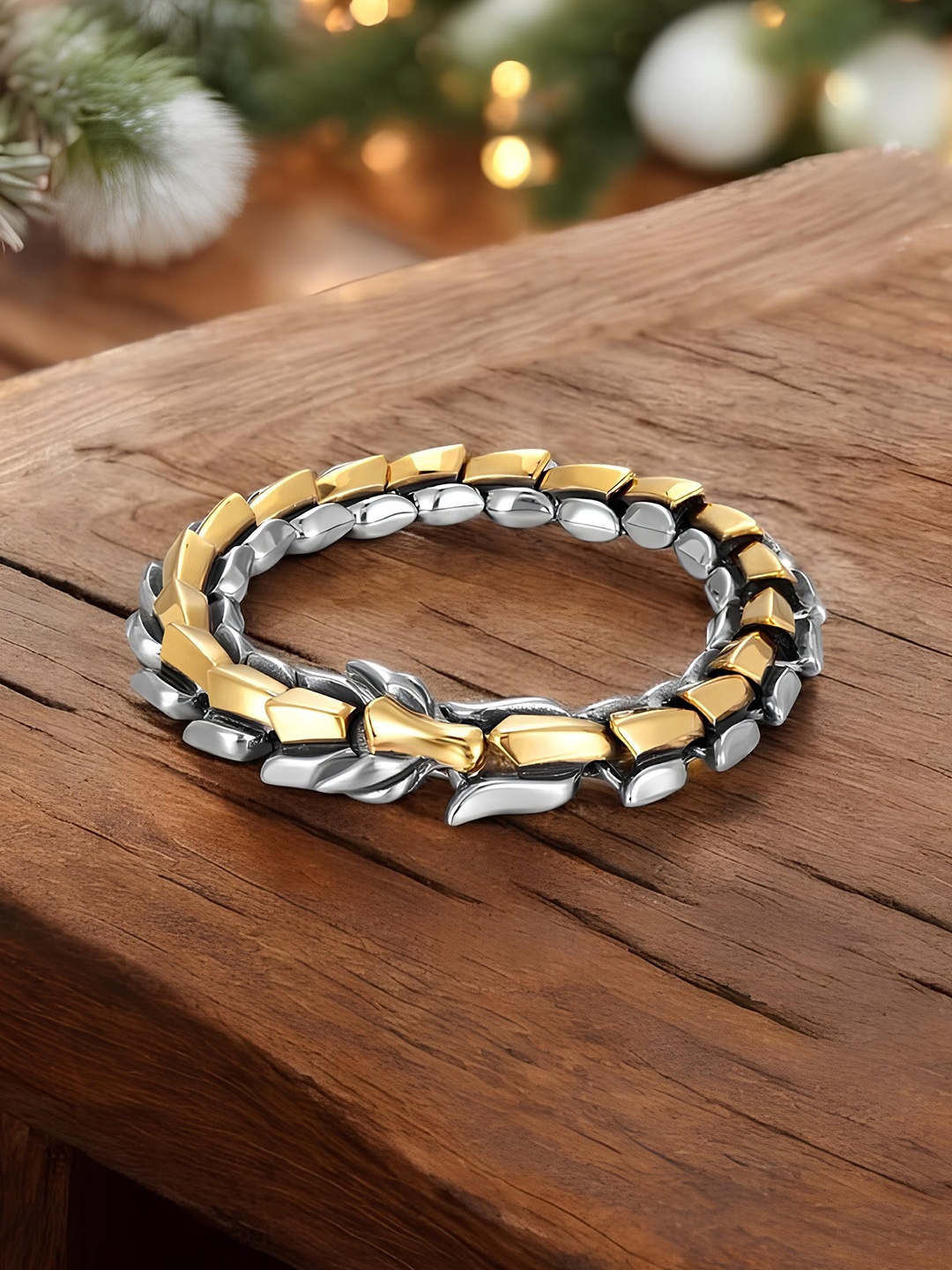 

KARISHMA KREATIONS Unisex Stainless Steel Gold-Plated Link Bracelet