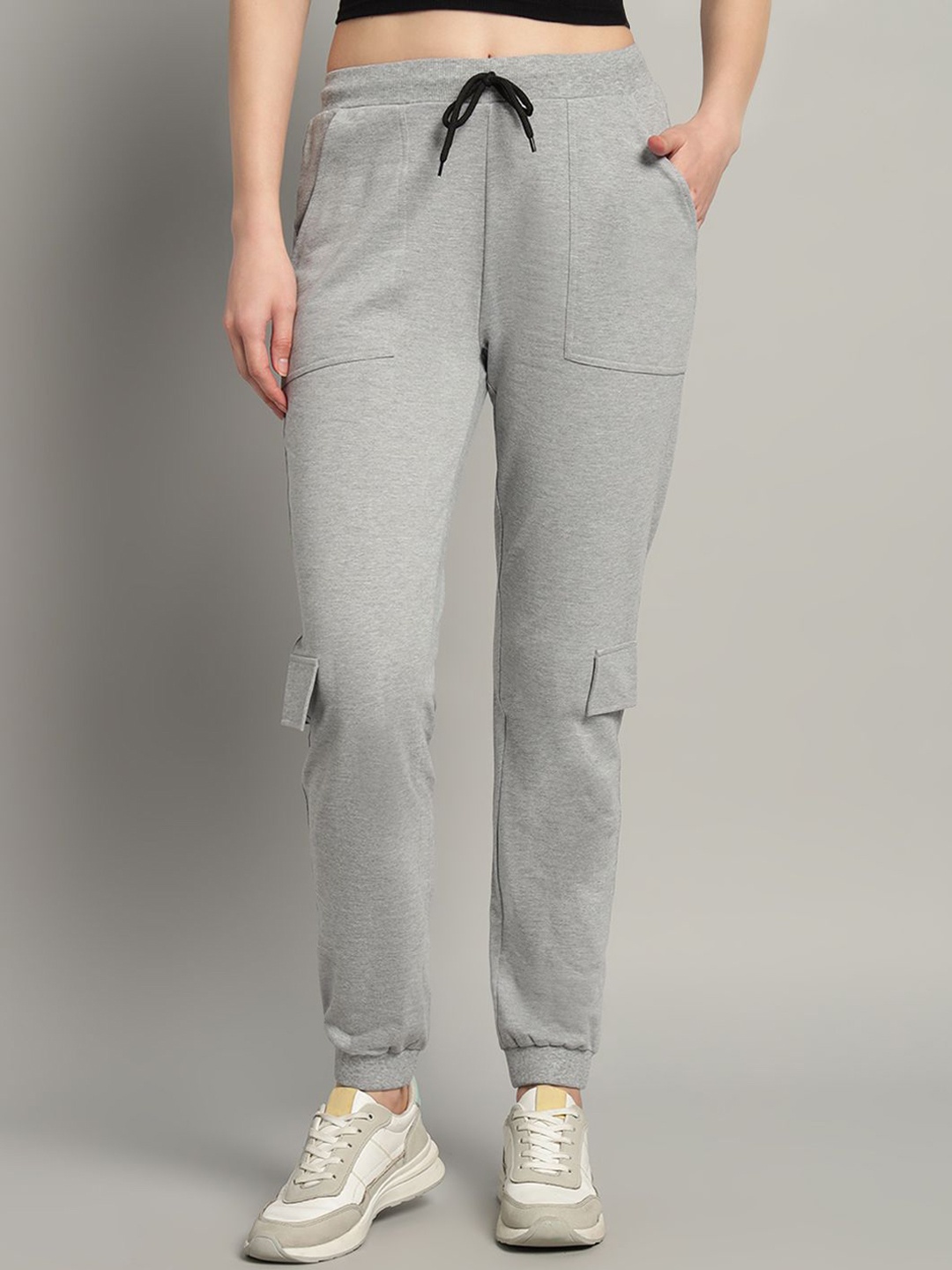 

GUTI Women Cotton Cargo Joggers, Grey