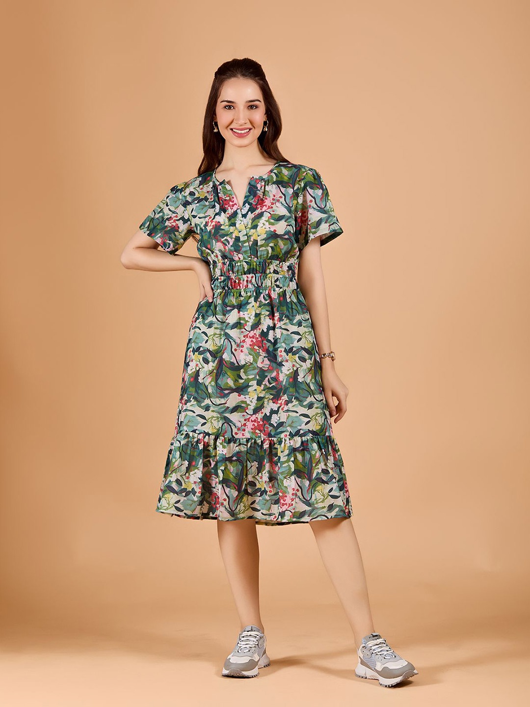 

DressBerry Women Floral Printed Fit & Flare Midi Dress, Green