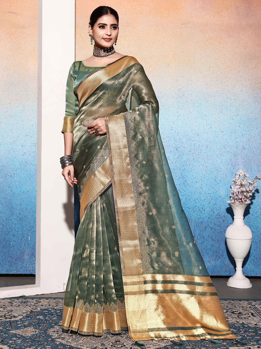 

Blissta Woven Design Zari Tissue Saree, Green