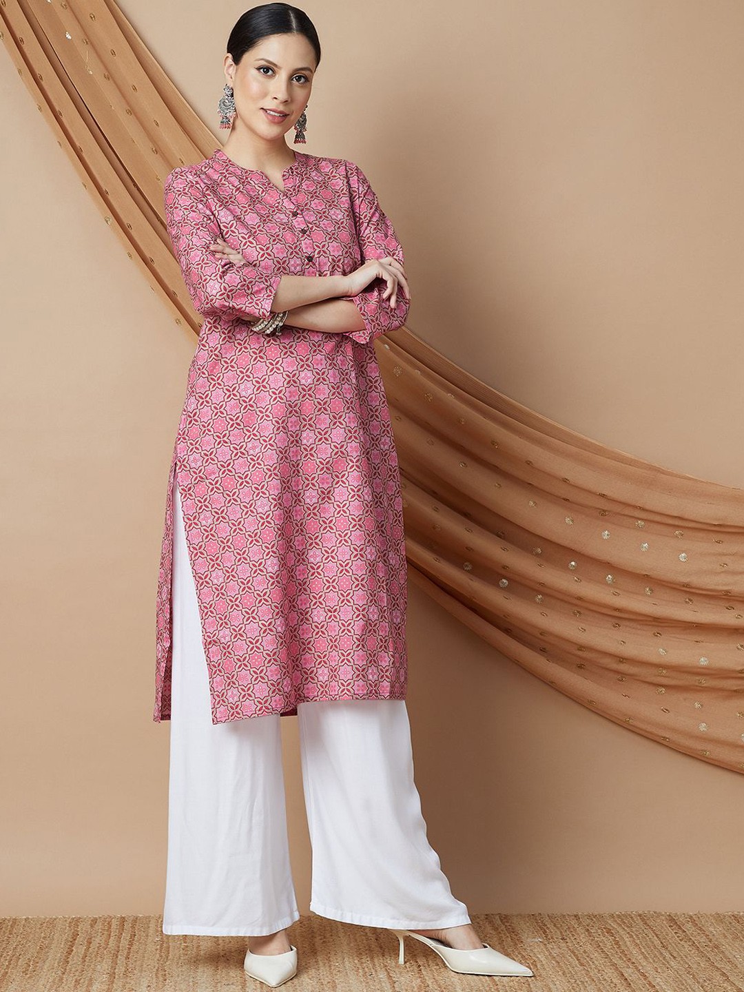 

Melange by Lifestyle Geometric Printed Mandarin Collar Straight Kurta, Pink