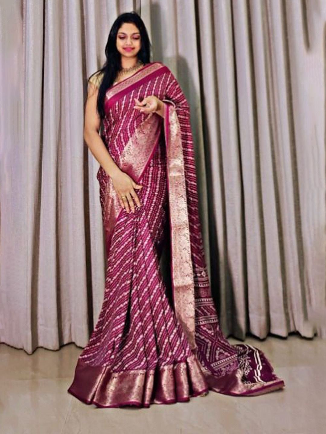 

bansari textiles Woven Design Zari Jamdani Saree, Purple