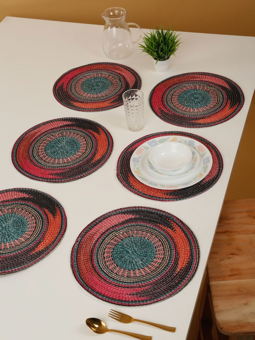 

HOSTA HOMES 6-Pcs Red & Green Digital Printed Pure Cotton Table Placemats