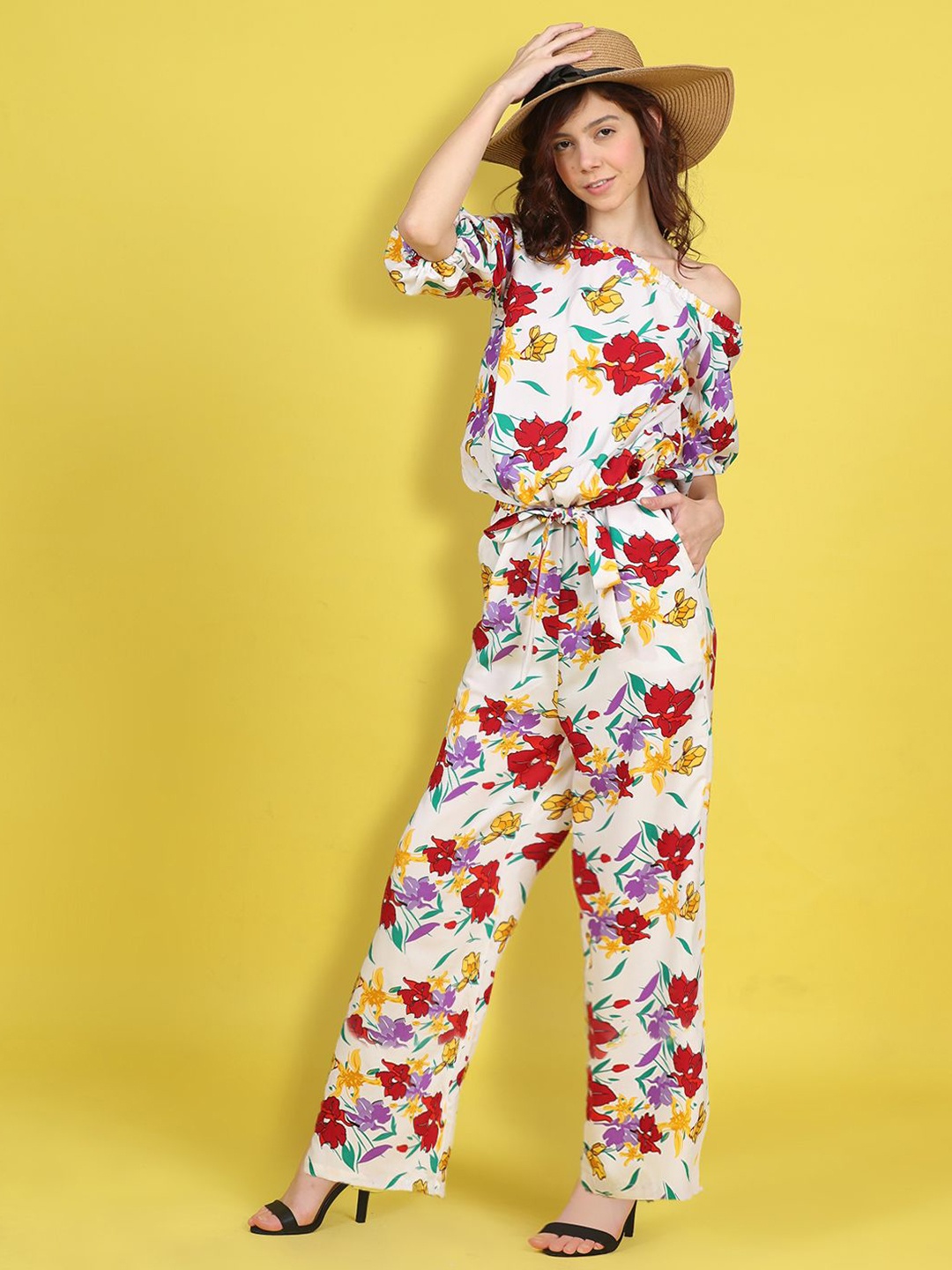

Cutiekins Girls Printed Basic Jumpsuit, Off white