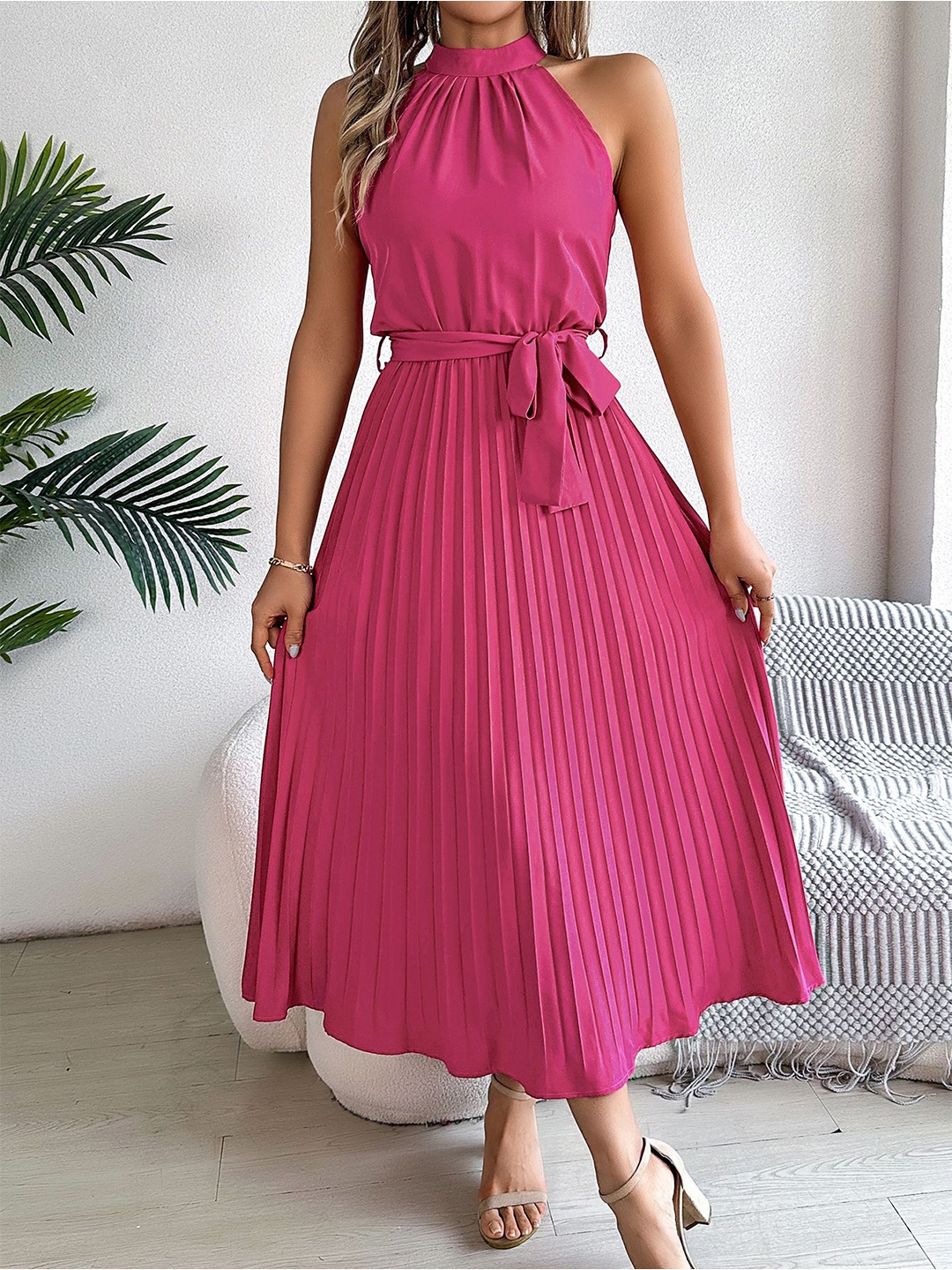 

StyleCast x Revolte Women Fit & Flare Midi Dress, Fuchsia