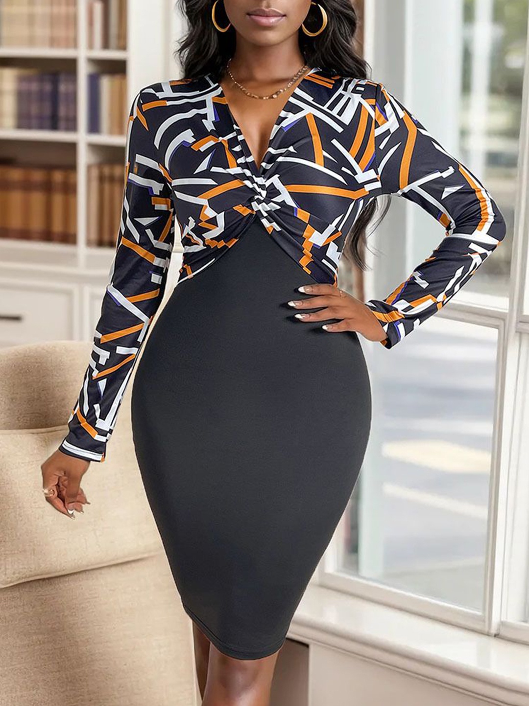 

StyleCast x Revolte Women Printed Bodycon Dress, Black