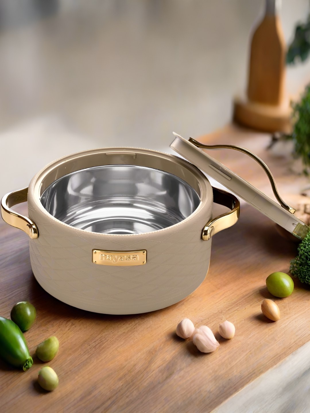 

Nayasa Light Brown Tyson Inner Stainless Steel Insulated Casserole 2 L