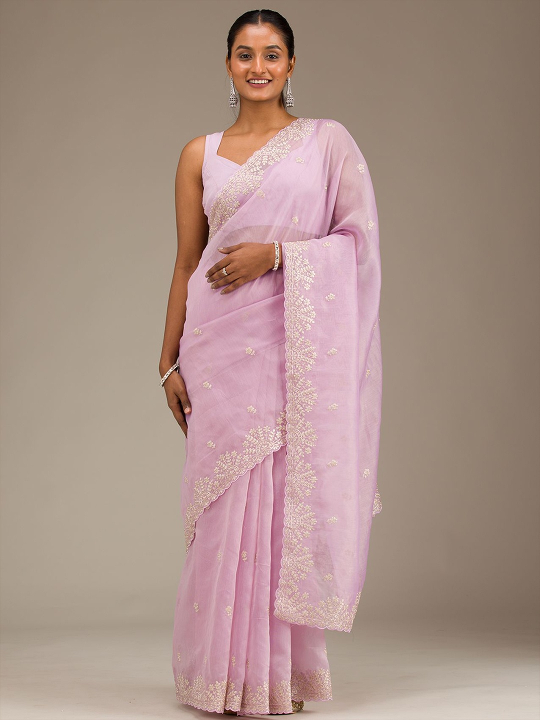 

Koskii Floral Embroidered Lavender Threadwork Tissue Saree