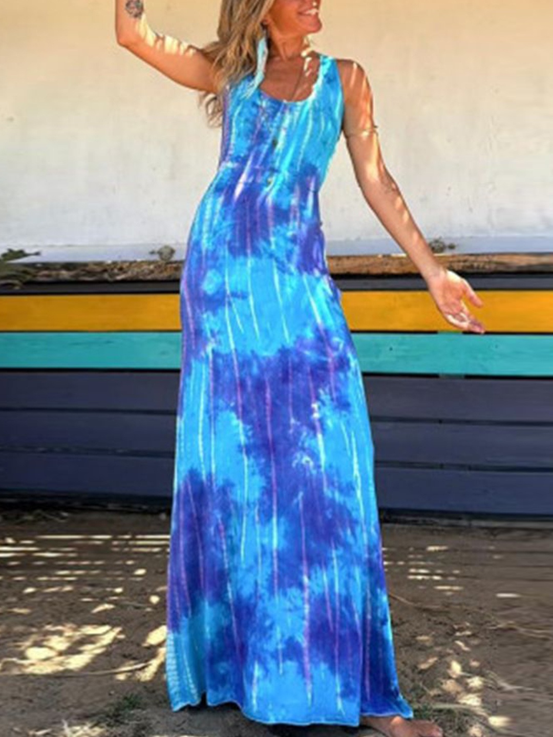 

StyleCast x Revolte Women Tie and Dye Dyed Maxi Dress, Blue