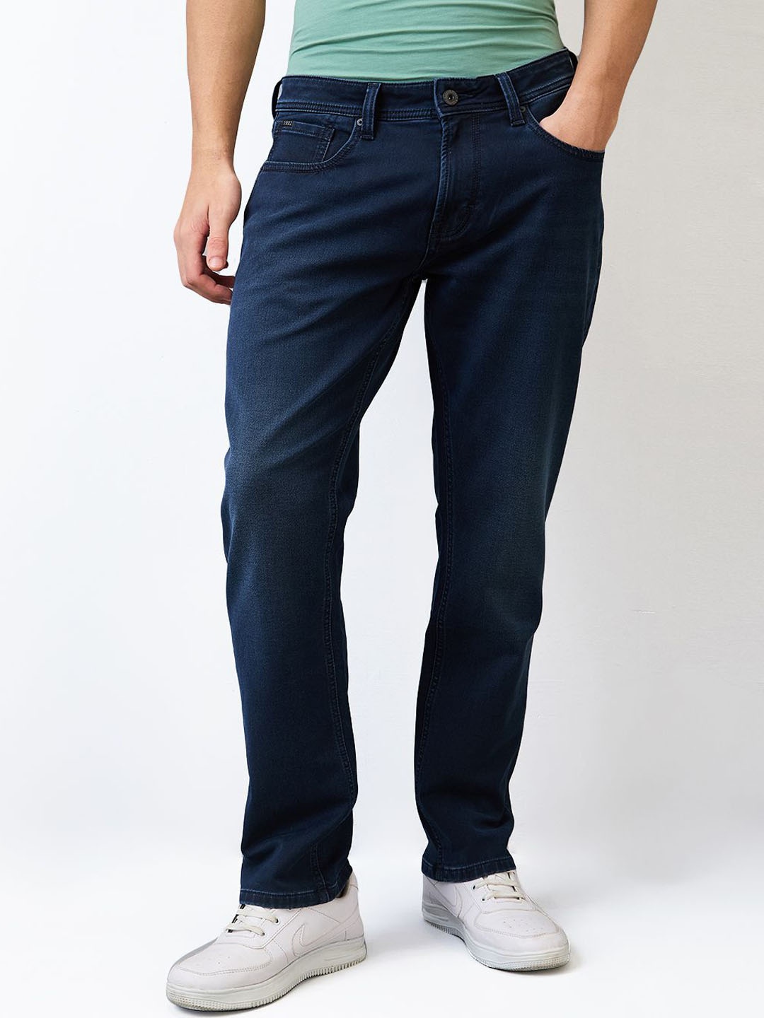 

SPYKAR Men Low Distress Jeans, Blue