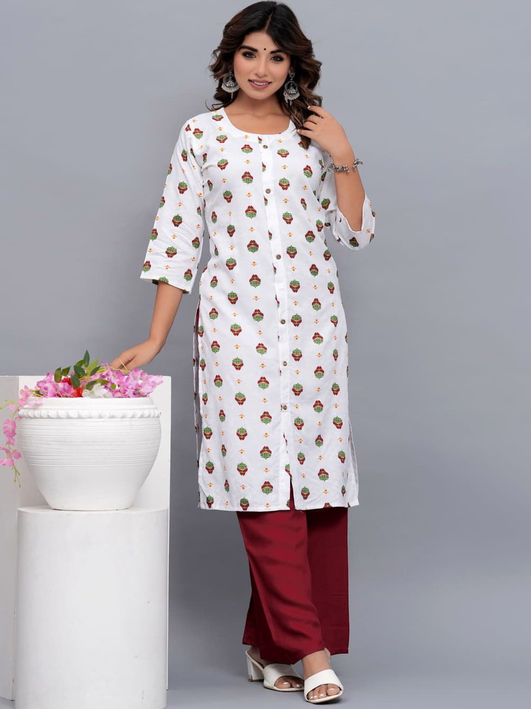 

The loom craft Women Printed Regular Kurta with Palazzos, White