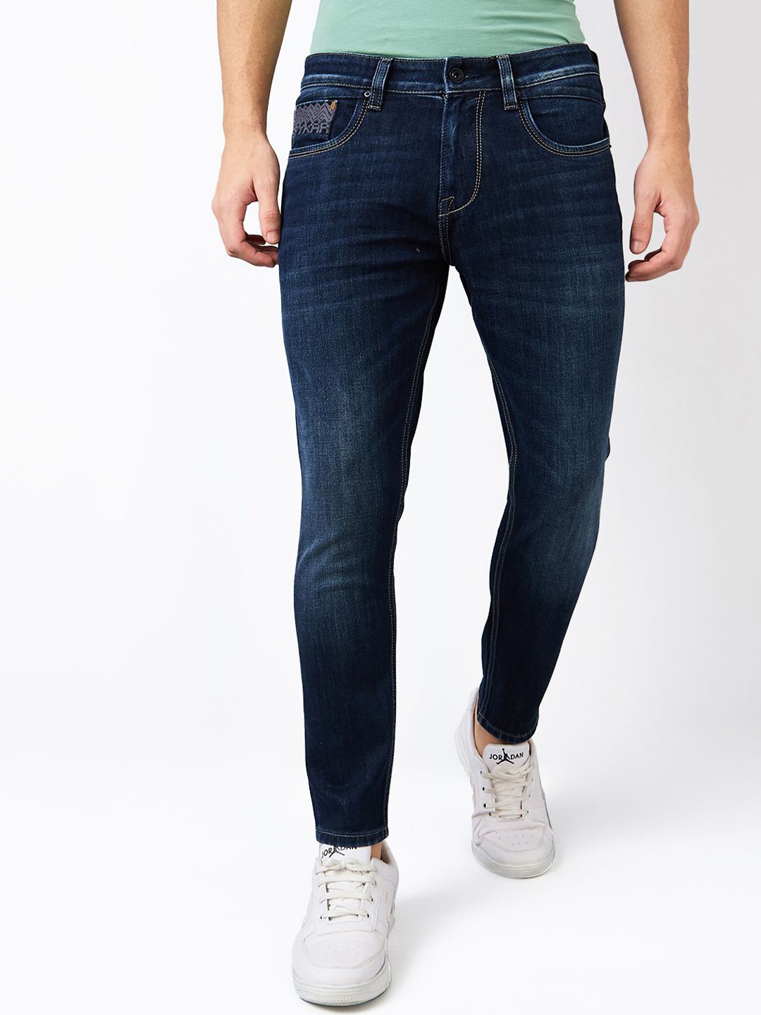 

SPYKAR Men Slim Fit Mid-Rise Light Fade Jeans, Blue