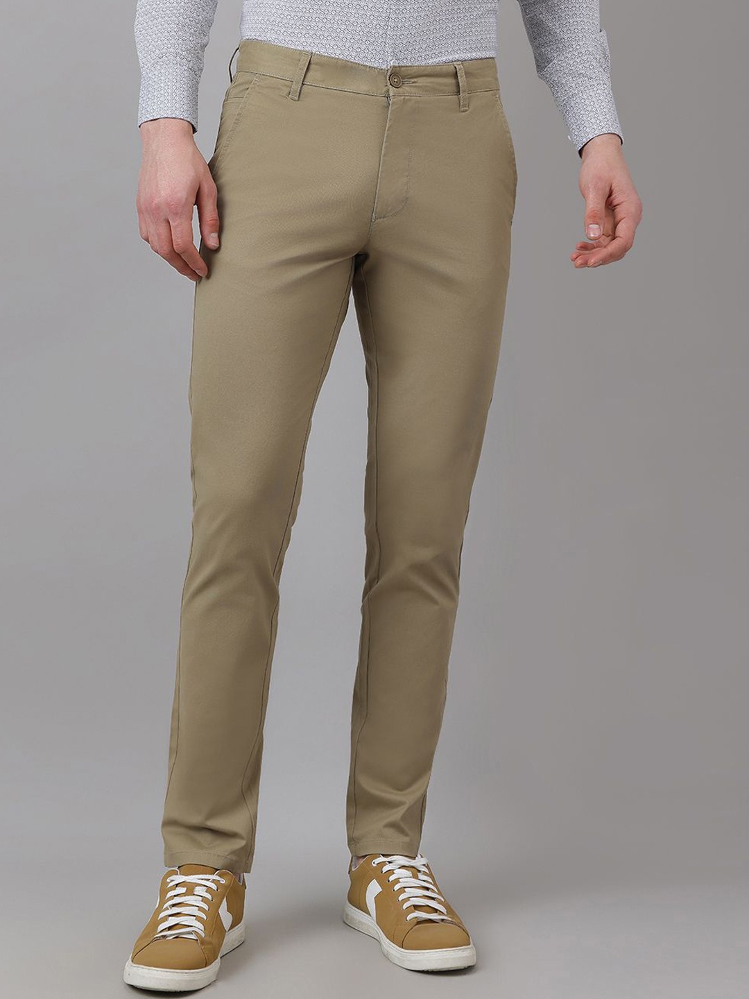 

Richlook Men Textured Smart Trousers, Brown